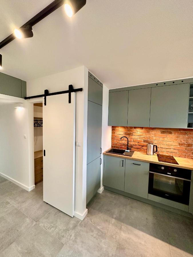 View 2 Fast Wifi Tv'55 Netflix Hbo Applettv Apartment Warsaw Exterior photo