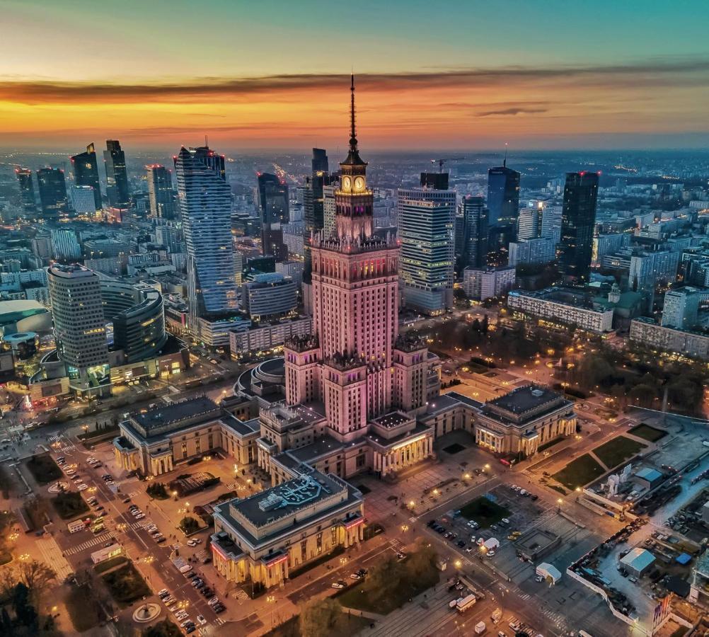 View 2 Fast Wifi Tv'55 Netflix Hbo Applettv Apartment Warsaw Exterior photo